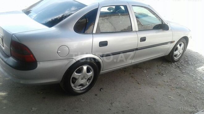 Opel Vectra 1998, 23,247 km - 1.6 l - Şəki