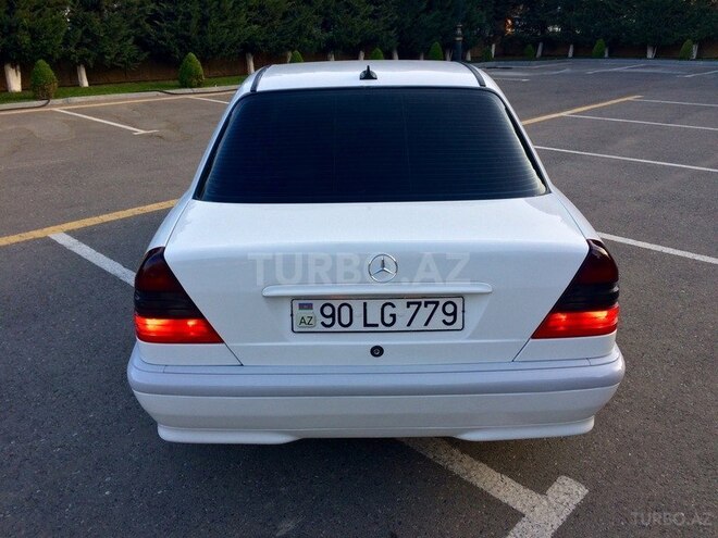 Mercedes C 240 1997, 261,161 km - 2.4 l - Bakı