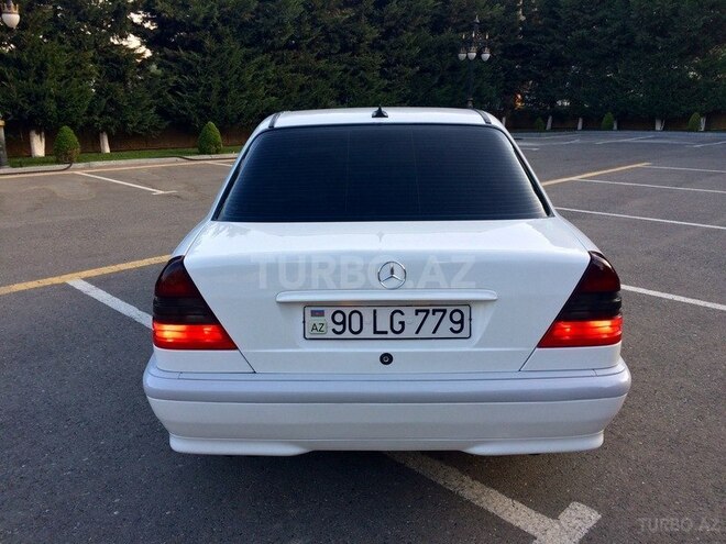 Mercedes C 240 1997, 261,161 km - 2.4 l - Bakı