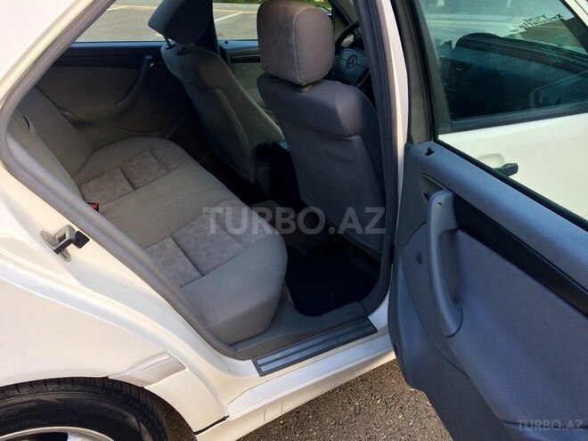 Mercedes C 240 1997, 261,161 km - 2.4 l - Bakı
