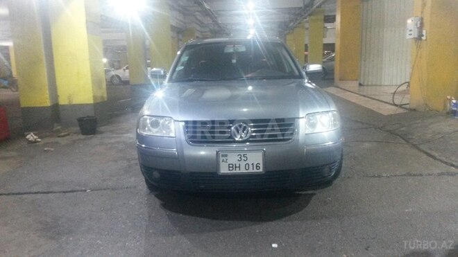 Volkswagen Passat 2004, 134,000 km - 1.8 l - Bakı