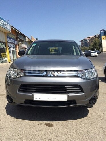 Mitsubishi Outlander 2013, 46,000 km - 2.4 л - Bakı