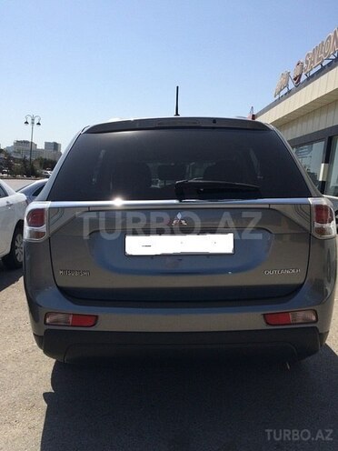 Mitsubishi Outlander 2013, 46,000 km - 2.4 л - Bakı