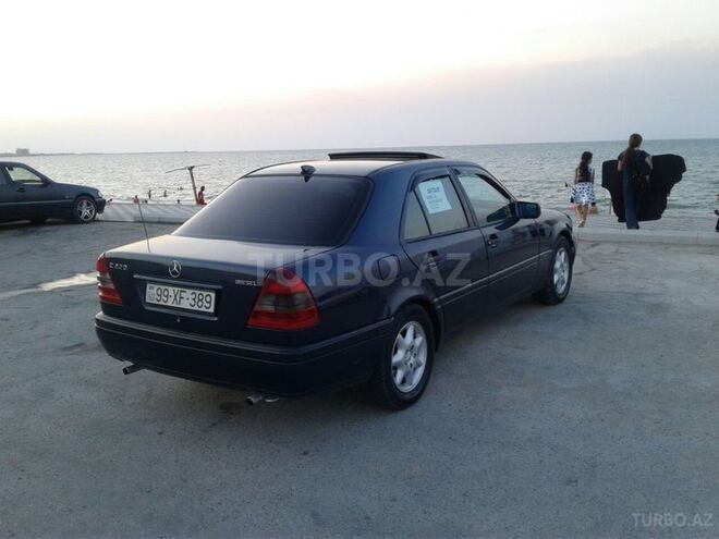 Mercedes C 220 1996, 387,000 km - 2.2 l - Sumqayıt