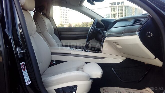 BMW 750 2012, 113,000 km - 4.4 l - Bakı