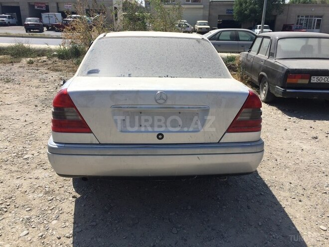 Mercedes C 200 1996, 200,000 km - 2.0 л - Sumqayıt