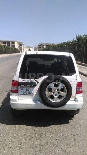 Mitsubishi Pajero io 1999, 204,000 km - 1.8 l - Bakı