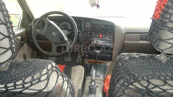 Opel Omega 1987, 228,000 km - 2.0 l - Sumqayıt