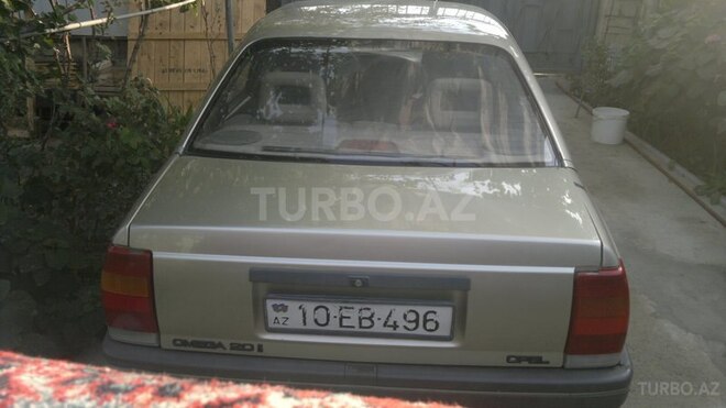 Opel Omega 1987, 228,000 km - 2.0 l - Sumqayıt