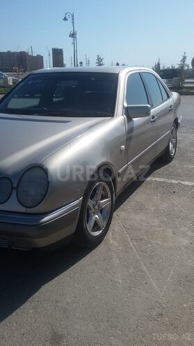 Mercedes E 300 1996, 227,000 km - 3.0 l - Bakı