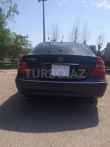 Mercedes E 320 2002, 227,000 km - 3.2 л - Bakı