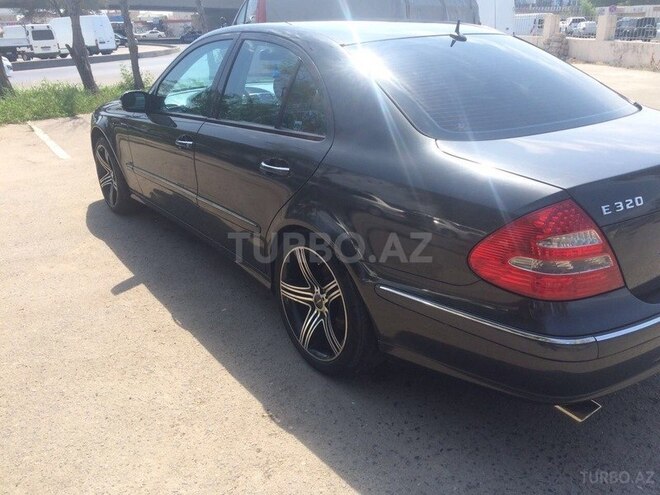 Mercedes E 320 2002, 227,000 km - 3.2 л - Bakı