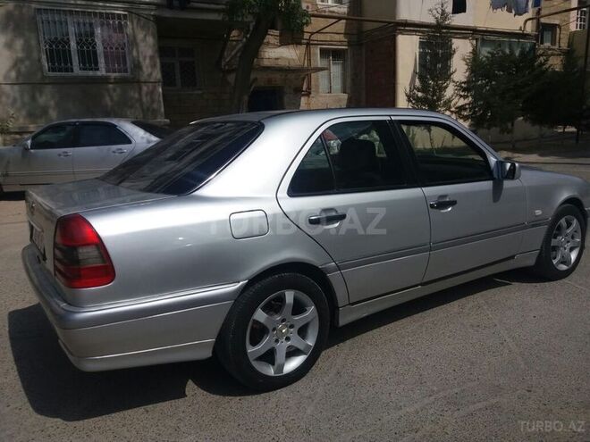 Mercedes C 220 1995, 290,000 km - 2.2 l - Xırdalan