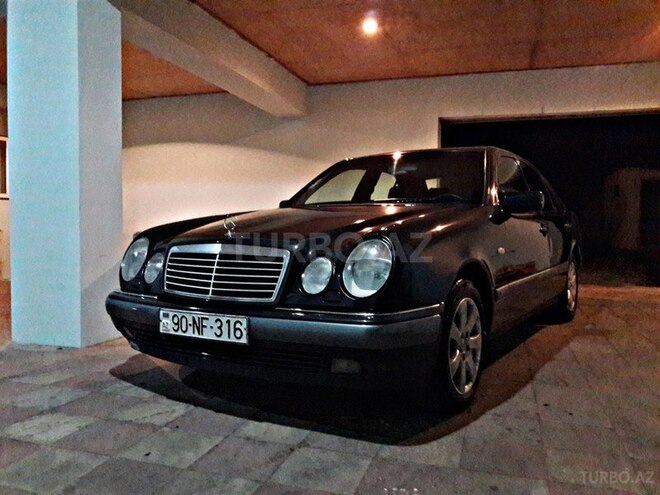 Mercedes E 320 1996, 220,000 km - 3.2 l - Bakı