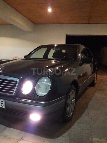 Mercedes E 320 1996, 220,000 km - 3.2 l - Bakı