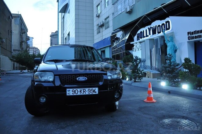 Ford Escape 2005, 210,000 km - 0.3 l - Bakı