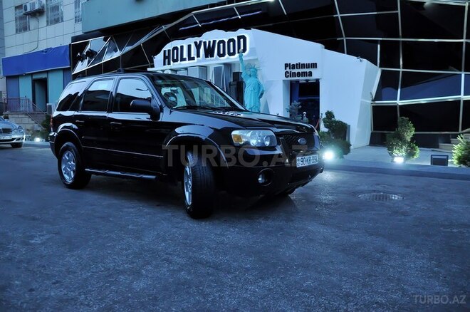 Ford Escape 2005, 210,000 km - 0.3 l - Bakı