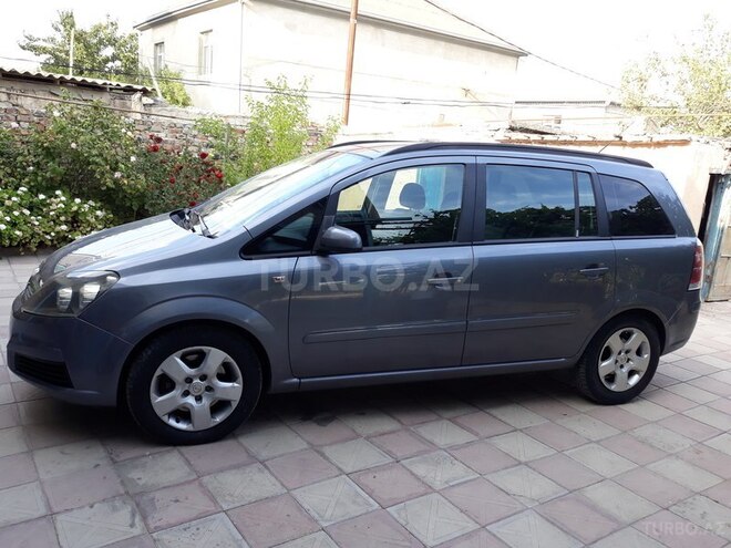 Opel Zafira 2006, 197,000 km - 1.9 l - Sumqayıt