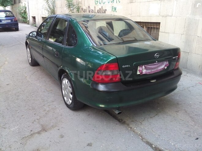 Opel Vectra 1996, 232,000 km - 1.6 l - Bakı