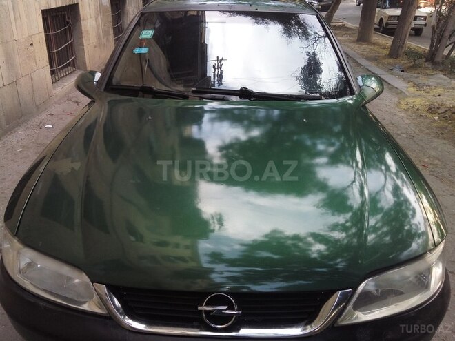 Opel Vectra 1996, 232,000 km - 1.6 l - Bakı