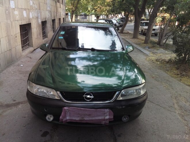 Opel Vectra 1996, 232,000 km - 1.6 l - Bakı