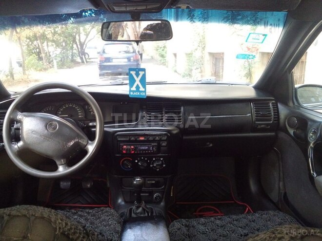 Opel Vectra 1996, 232,000 km - 1.6 l - Bakı