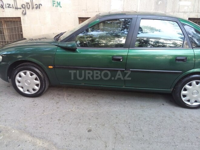 Opel Vectra 1996, 232,000 km - 1.6 l - Bakı