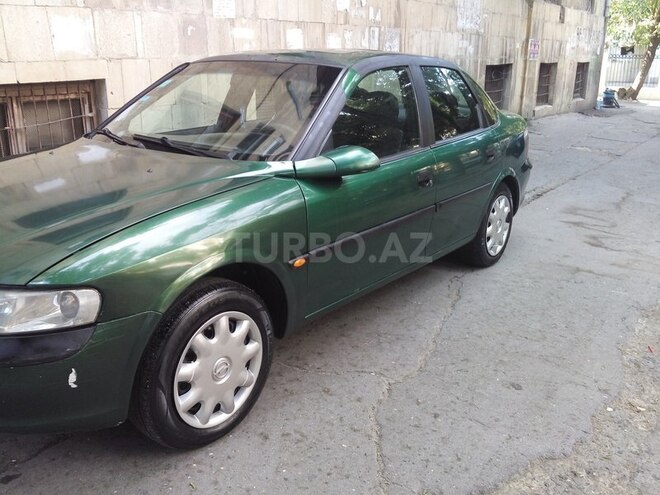 Opel Vectra 1996, 232,000 km - 1.6 l - Bakı