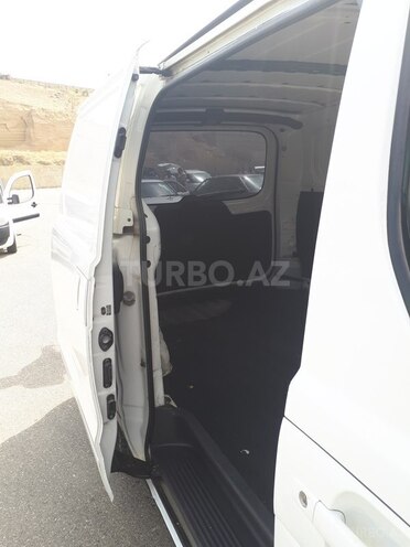 Hyundai H-1 2009, 214,400 km - 2.5 l - Bakı