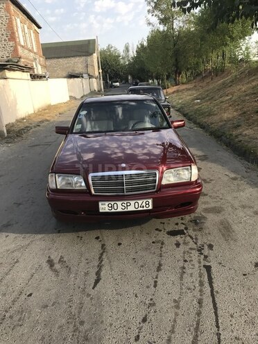 Mercedes C 180 1998, 233,000 km - 1.8 l - Zaqatala