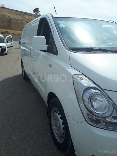 Hyundai H-1 2009, 214,400 km - 2.5 l - Bakı