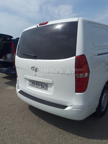 Hyundai H-1 2009, 214,400 km - 2.5 l - Bakı