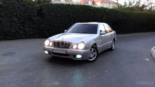 Mercedes E 240 2000, 23,565 km - 2.4 л - Bakı