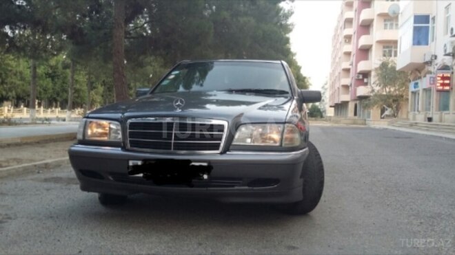 Mercedes C 200 1998, 156,000 km - 2.0 л - Şirvan