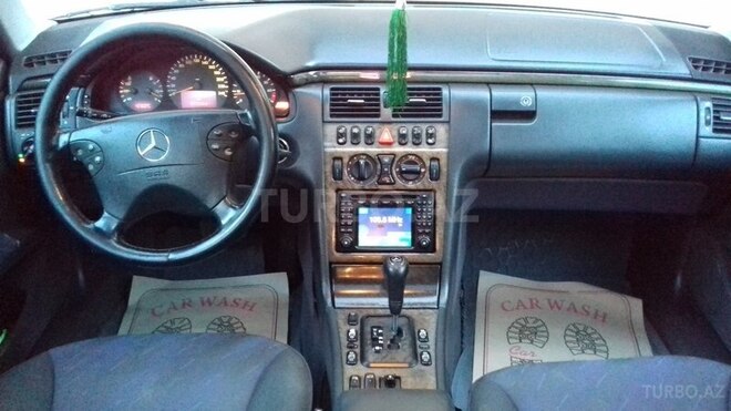 Mercedes E 240 2000, 23,565 km - 2.4 л - Bakı