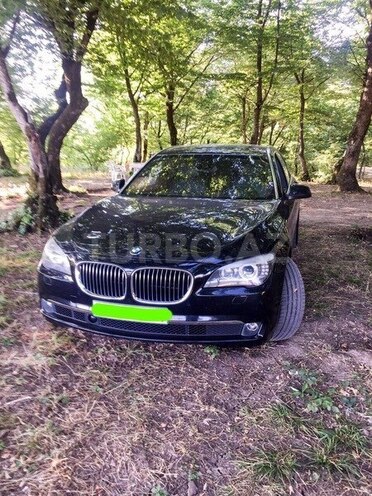 BMW 750 2009, 87,000 km - 4.4 л - Bakı