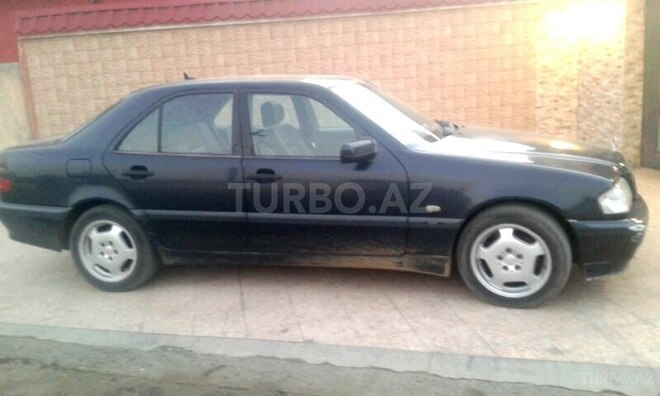 Mercedes C 200 1999, 274,000 km - 2.0 l - Bakı