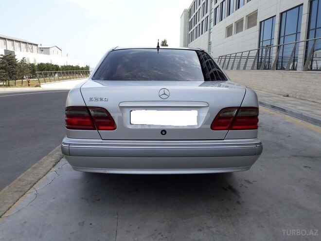 Mercedes C 220 2000, 265,000 km - 2.2 l - Bakı