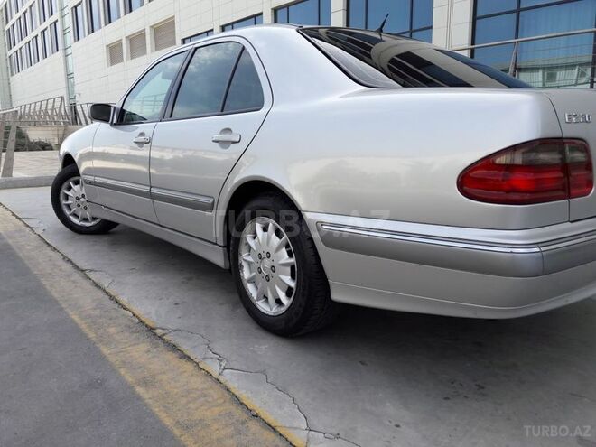 Mercedes C 220 2000, 265,000 km - 2.2 l - Bakı