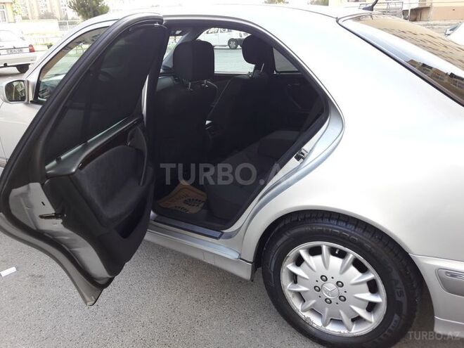 Mercedes C 220 2000, 265,000 km - 2.2 l - Bakı