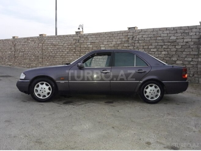 Mercedes C 220 1994, 313,000 km - 2.2 l - Bakı