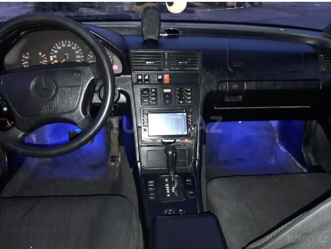 Mercedes C 220 1994, 313,000 km - 2.2 l - Bakı