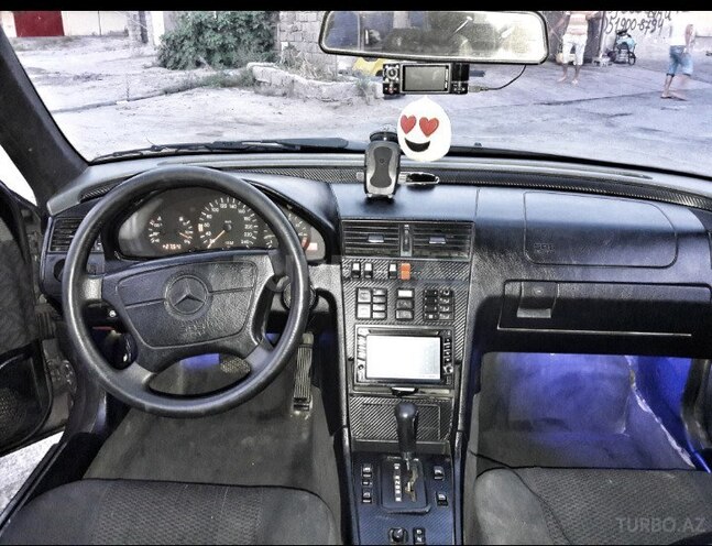 Mercedes C 220 1994, 313,000 km - 2.2 l - Bakı