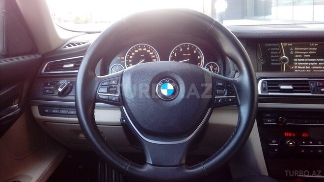 BMW 750 2012, 113,000 km - 4.4 l - Bakı