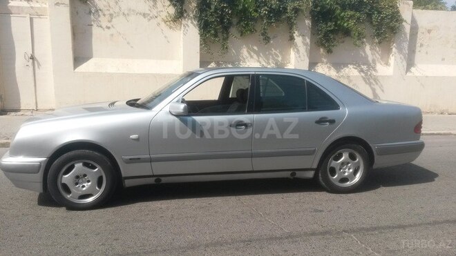 Mercedes E 200 1998, 390,000 km - 2.0 л - Bakı