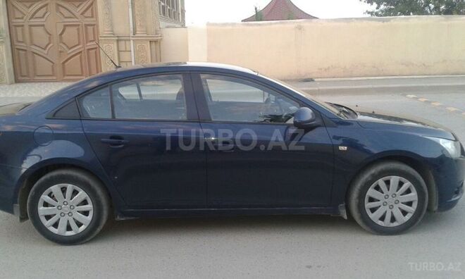 Chevrolet Cruze 2009, 110,000 km - 1.6 л - Gəncə