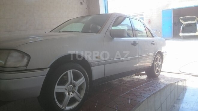 Mercedes C 180 1994, 360,000 km - 1.8 л - Bakı