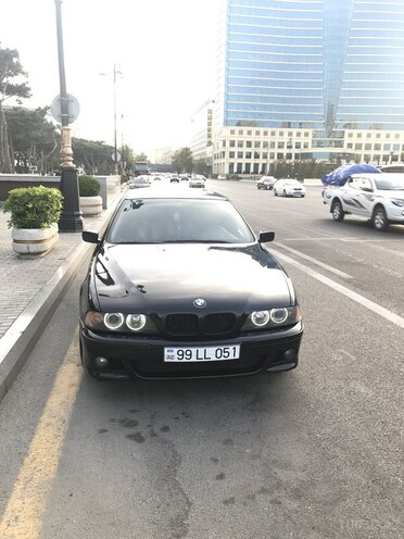 BMW 525 2001, 156,000 km - 2.5 l - Bakı