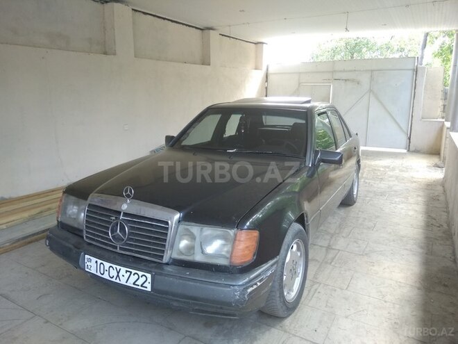 Mercedes E 260 1985, 500,000 km - 2.6 l - İsmayıllı