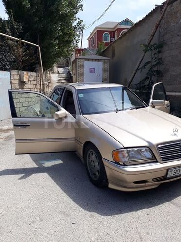 Mercedes C 230 2000, 1,586,666 km - 0.2 l - Bakı